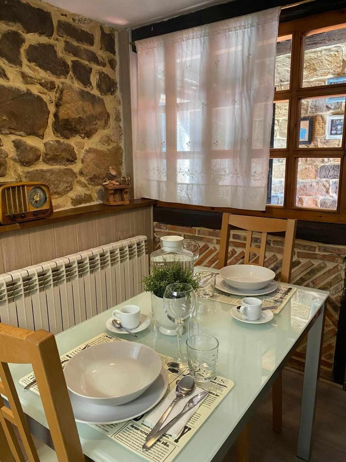 Casa Parejas La Casa De Quintanilla 1 Guest House Quintanilla las Torres Екстериор снимка
